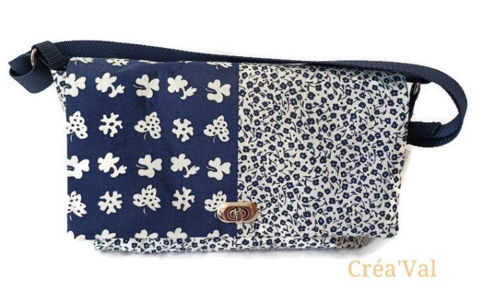 Sac besace fleuri bleu et blanc - SB/62