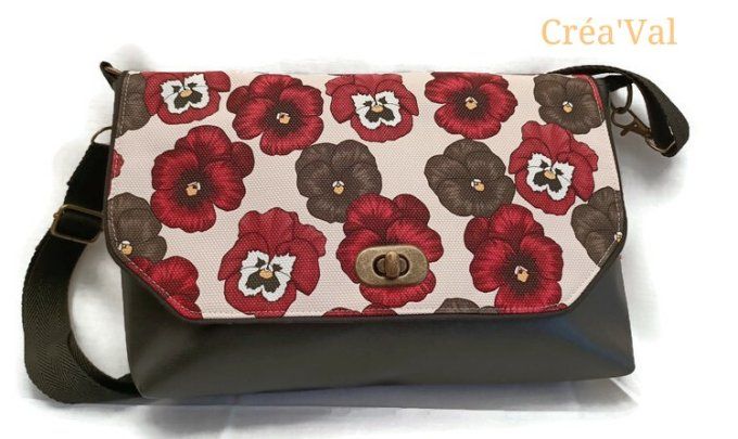 Sac Besace bi-matière noir et fleuri pensées - SBN/33